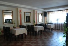 Hotel Warszawa værelser overnatning konferencer restaurant fritid Polen